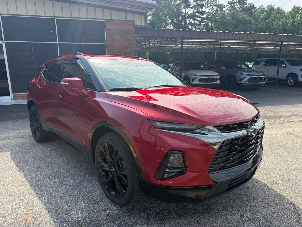 Used 2021 Chevrolet Blazer RS w/ Enhanced Convenience Package FWD image 4