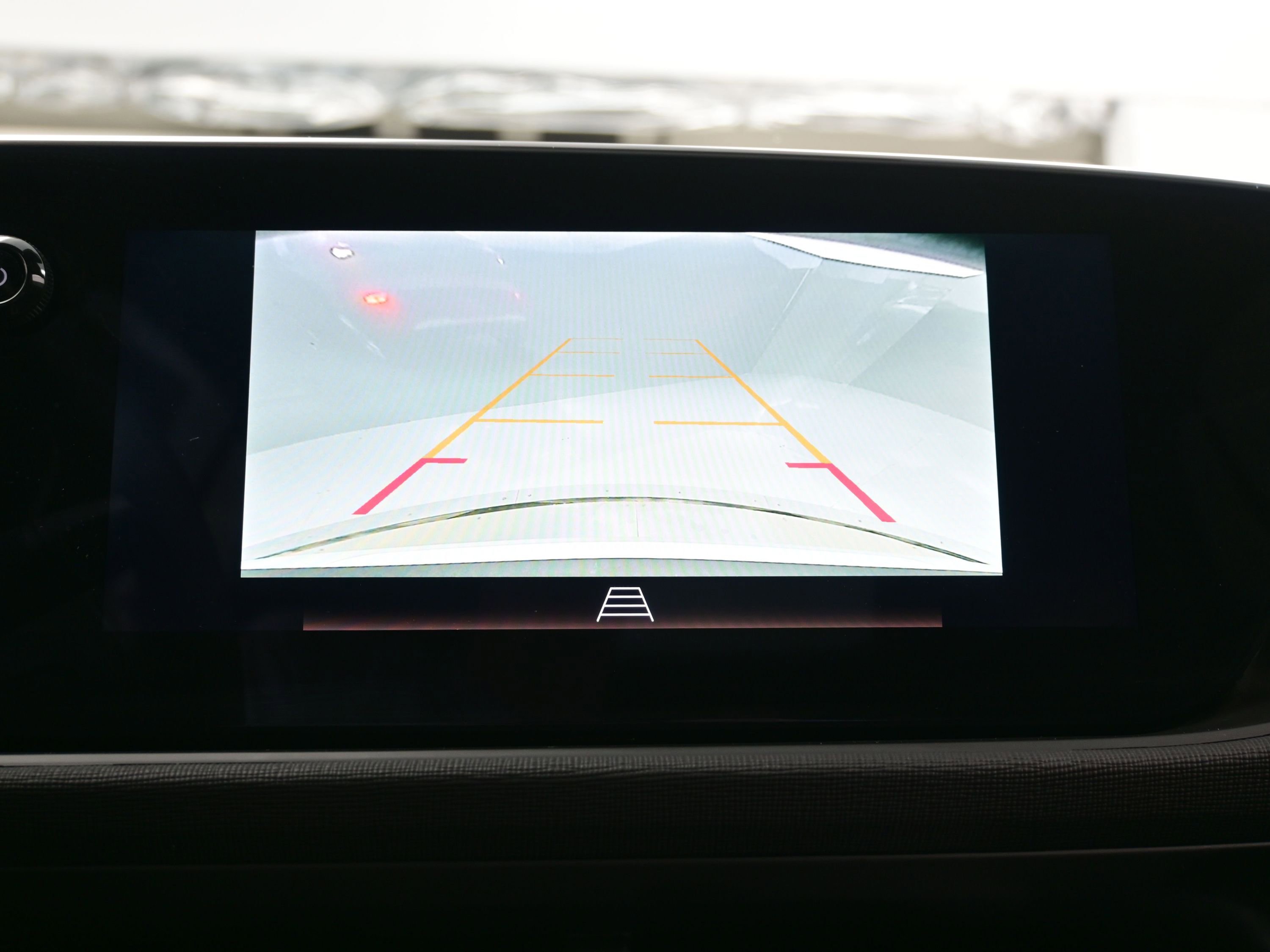 Used 2025 Buick Envista Preferred w/ Convenience II Package image 17