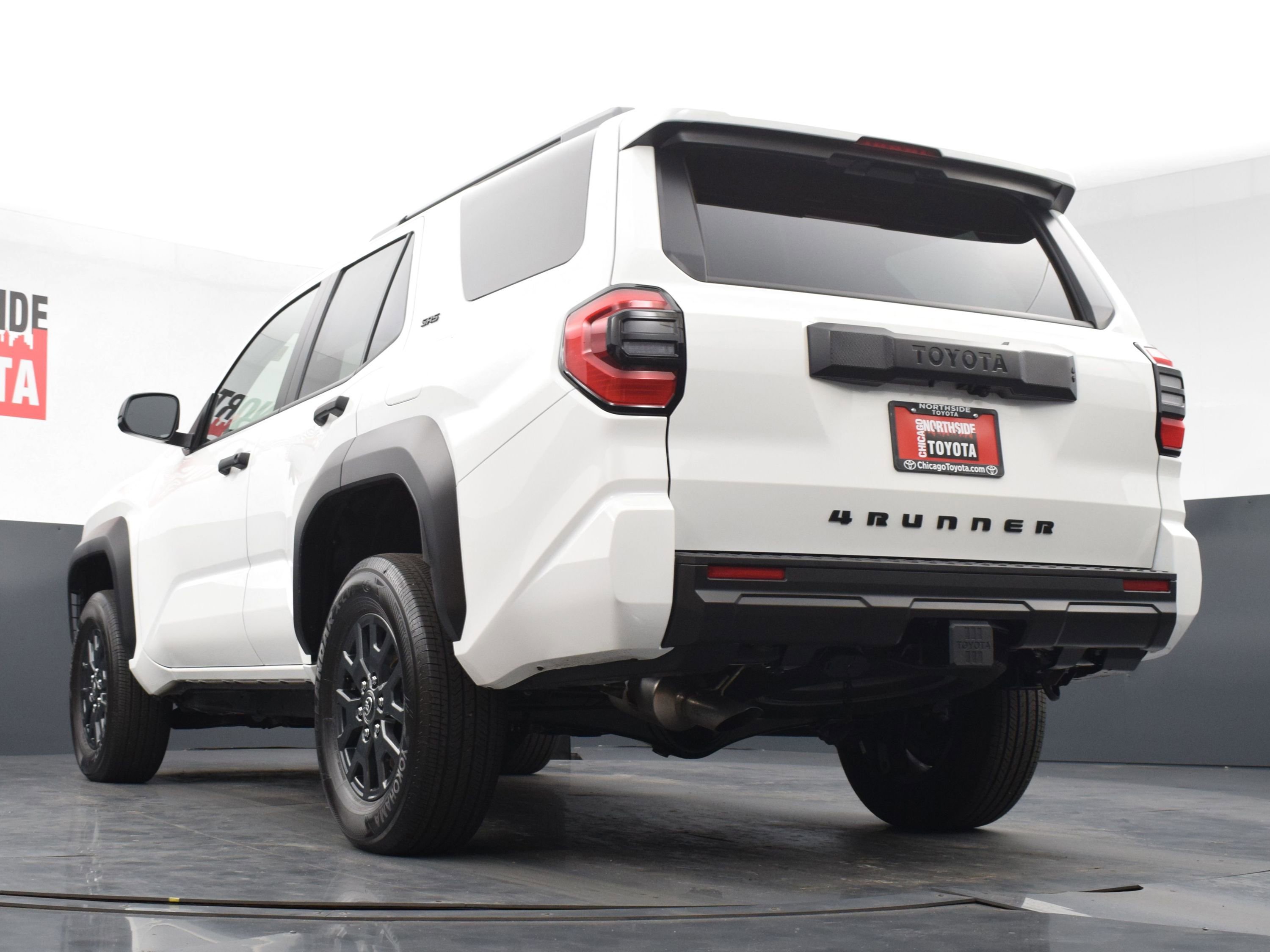 Used 2026 Toyota 4Runner SR5 AWD/4WD image 31