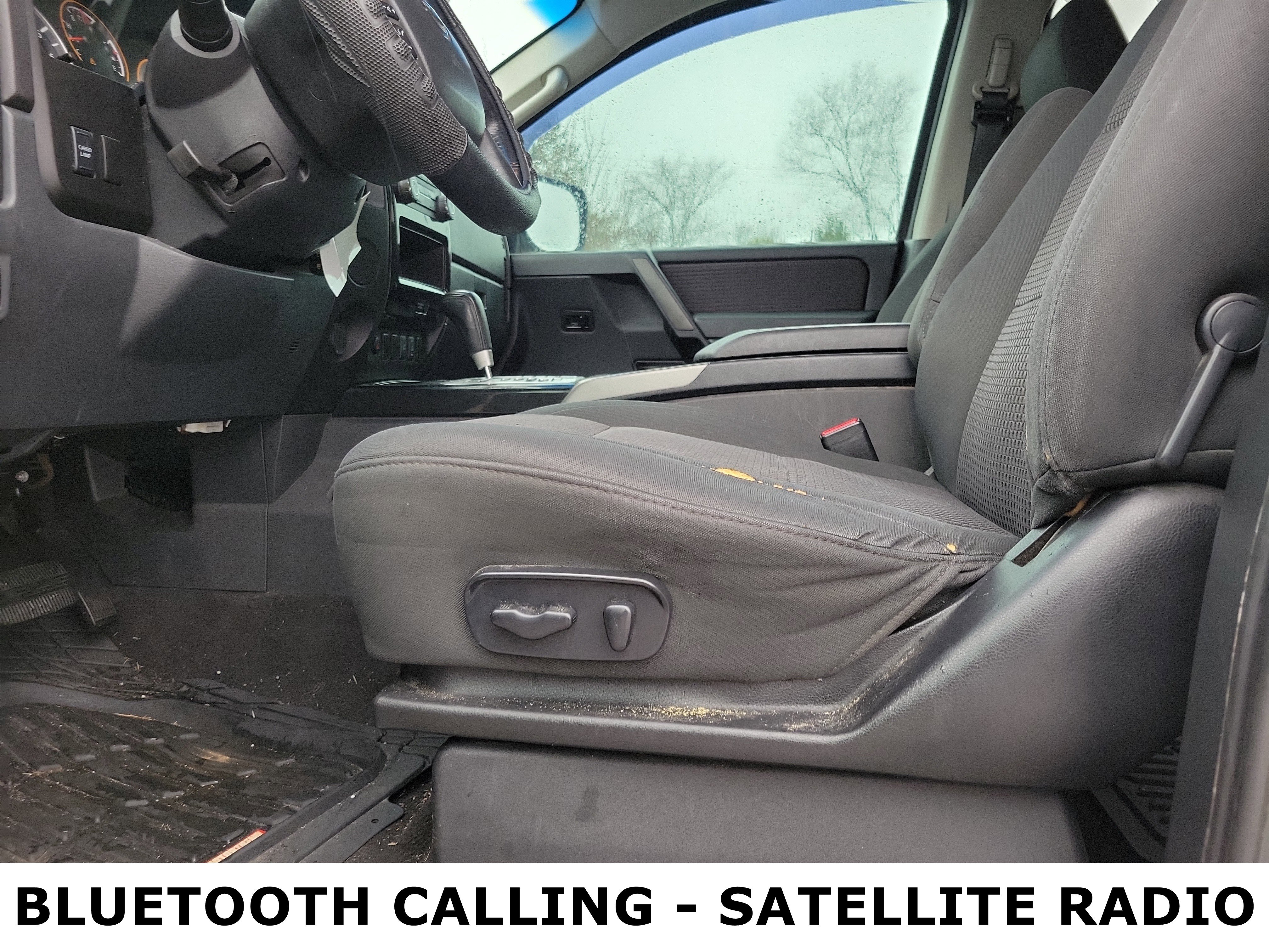 Used 2013 Nissan Titan SV w/ SV Value Truck Pkg image 17