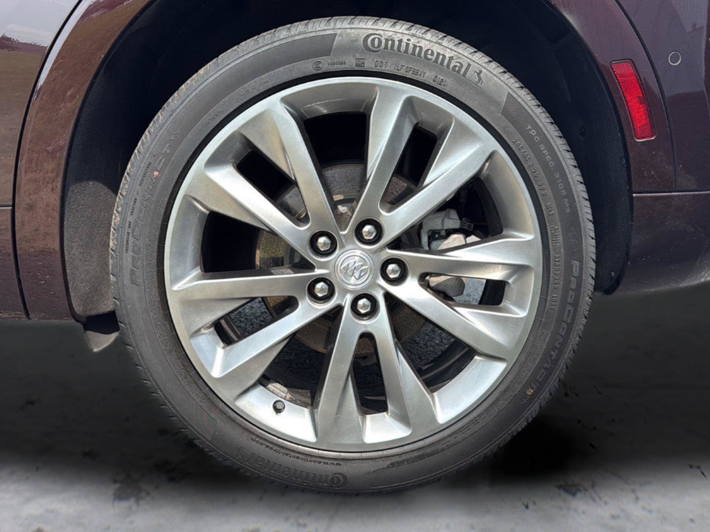Used 2021 Buick Envision Avenir w/ Technology Package II AWD/4WD image 9