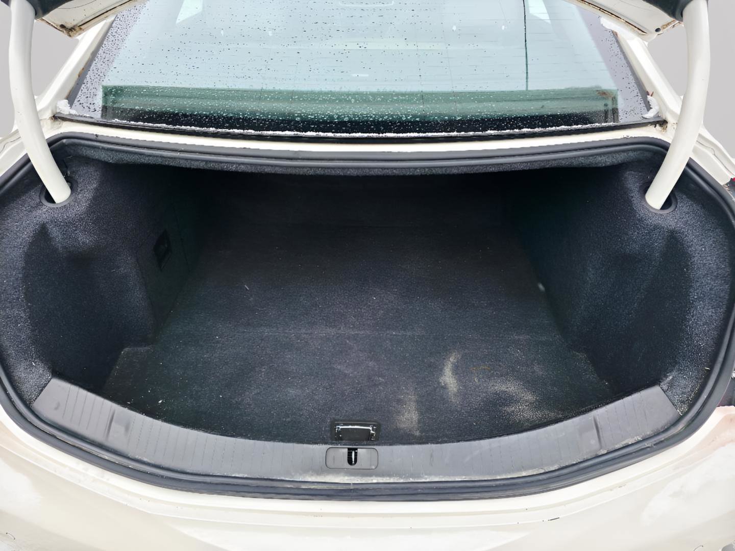 Used 2015 Cadillac XTS Premium image 14