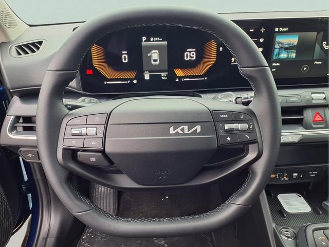 New 2026 Kia K4 EX FWD image 9