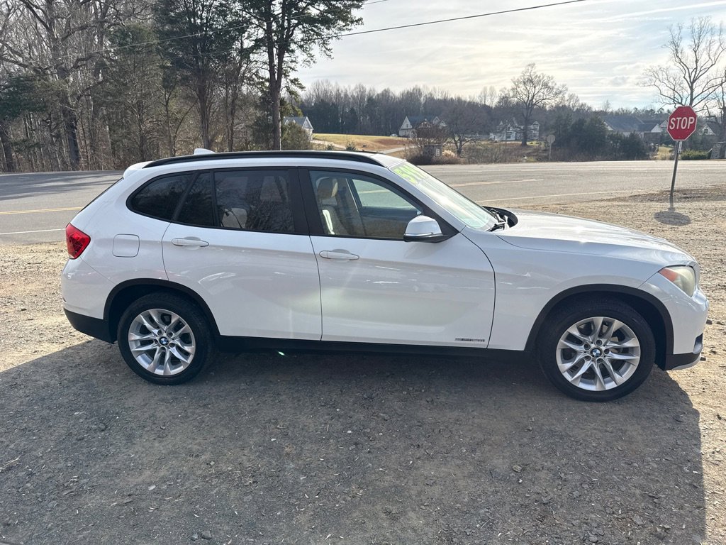 Used 2015 BMW X1 sDrive28i image 5