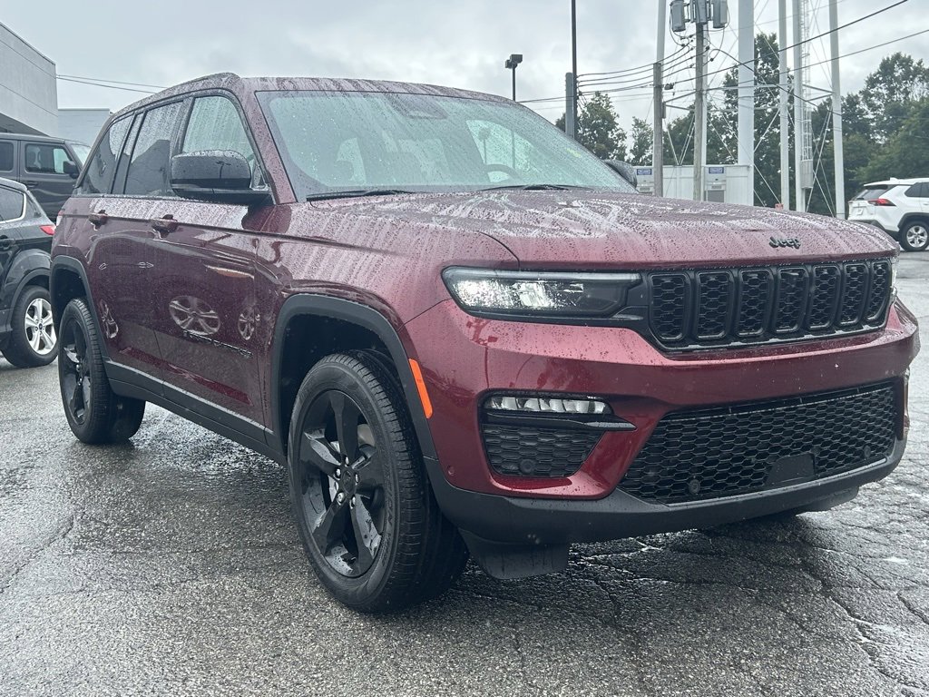 New 2025 Jeep Grand Cherokee Limited w/ Luxury Tech Group II image 4