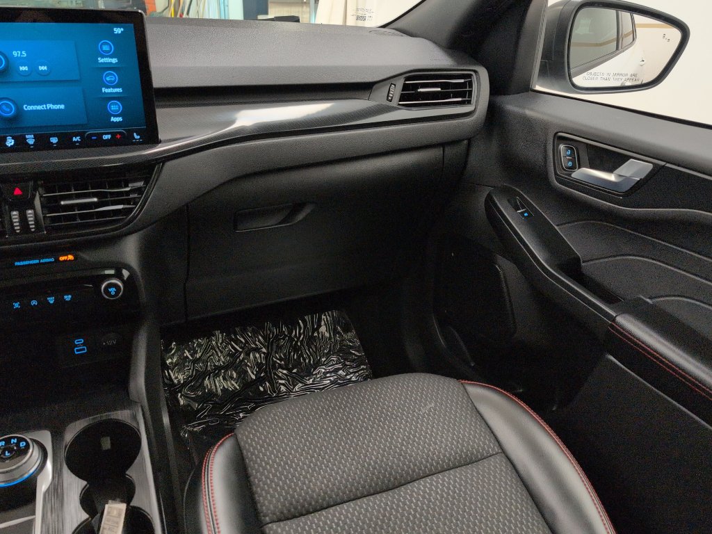 Used 2023 Ford Escape ST-Line w/ Tech Pack #1 image 12