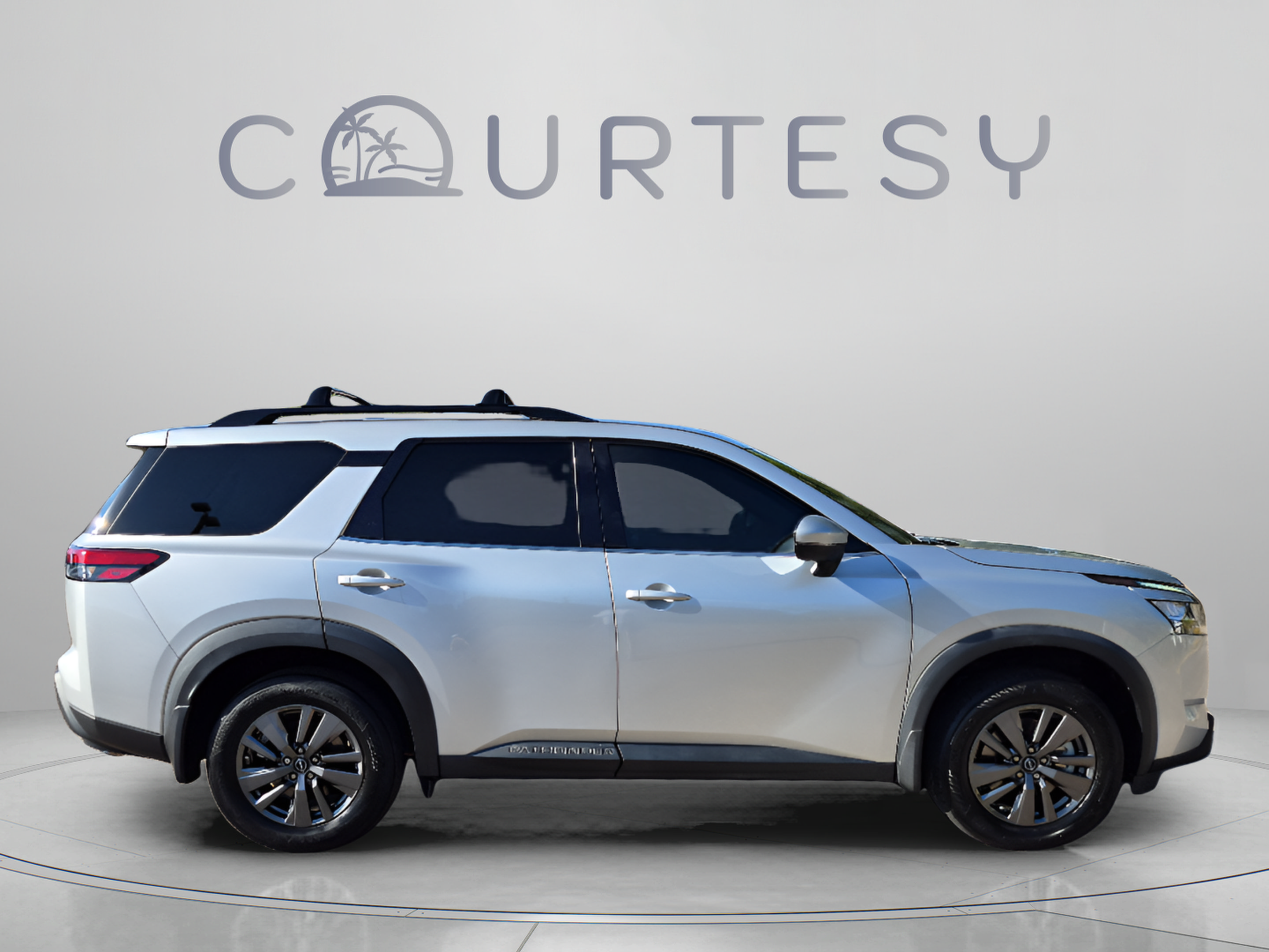 Certified 2022 Nissan Pathfinder SV FWD image 8