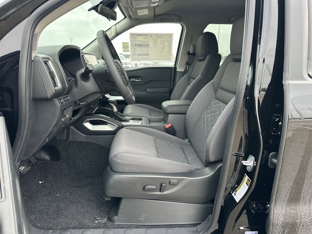 New 2026 Nissan Frontier SV w/ SV Convenience Package AWD/4WD image 9