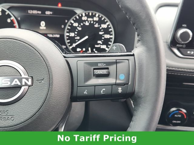 Used 2022 Nissan Rogue SV w/ SV Premium Package FWD image 29