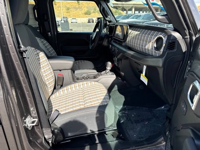 New 2026 Jeep Gladiator Sport AWD/4WD image 27