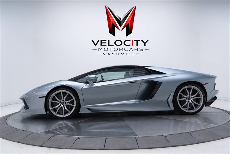 Used 2013 Lamborghini Aventador LP 700-4 AWD/4WD image 11