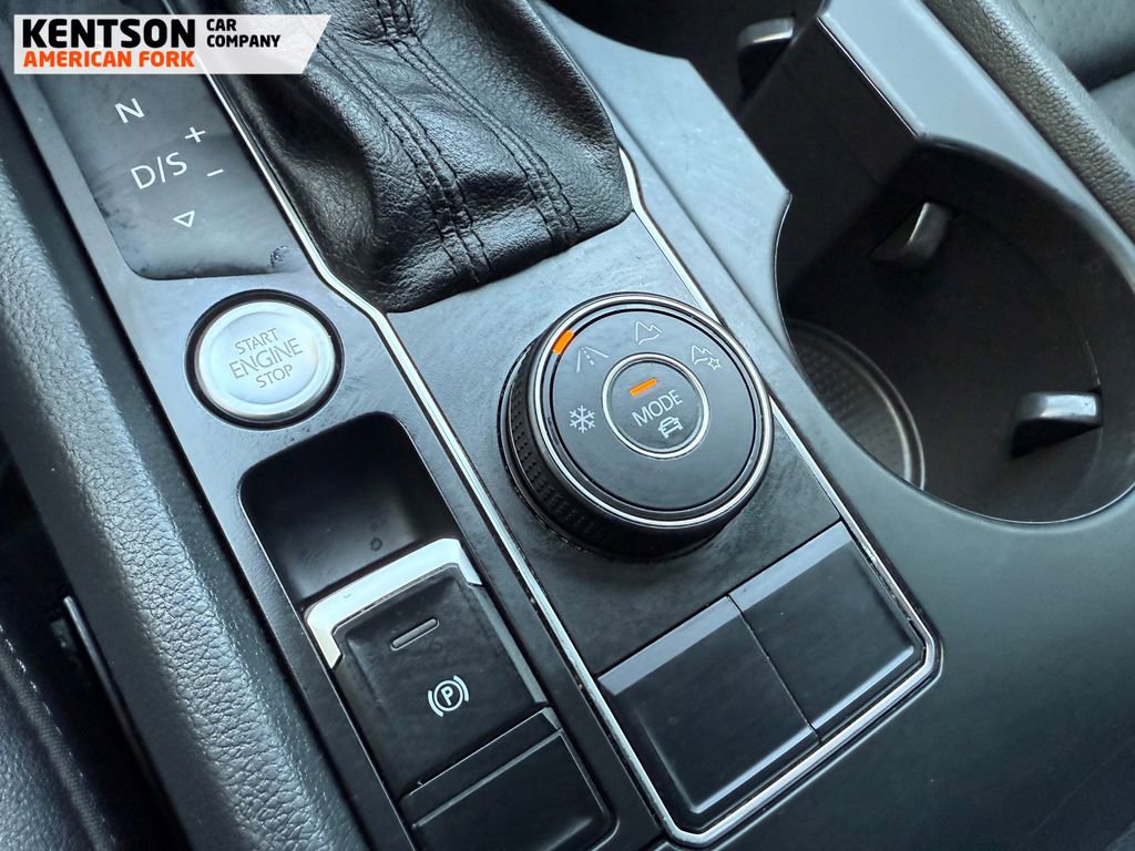 Used 2019 Volkswagen Atlas SE image 23