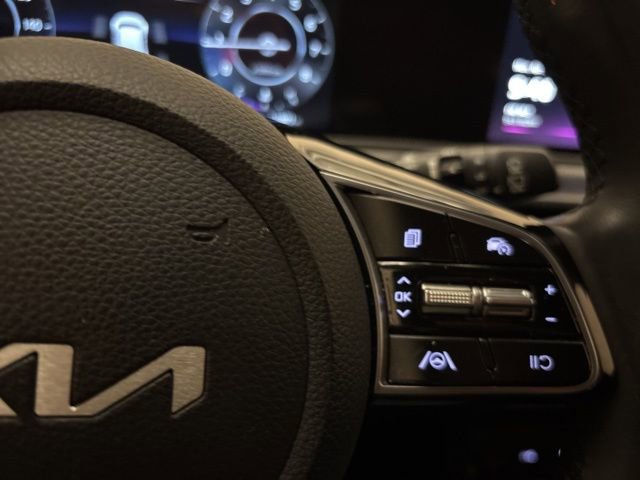 Certified 2024 Kia Seltos EX image 15