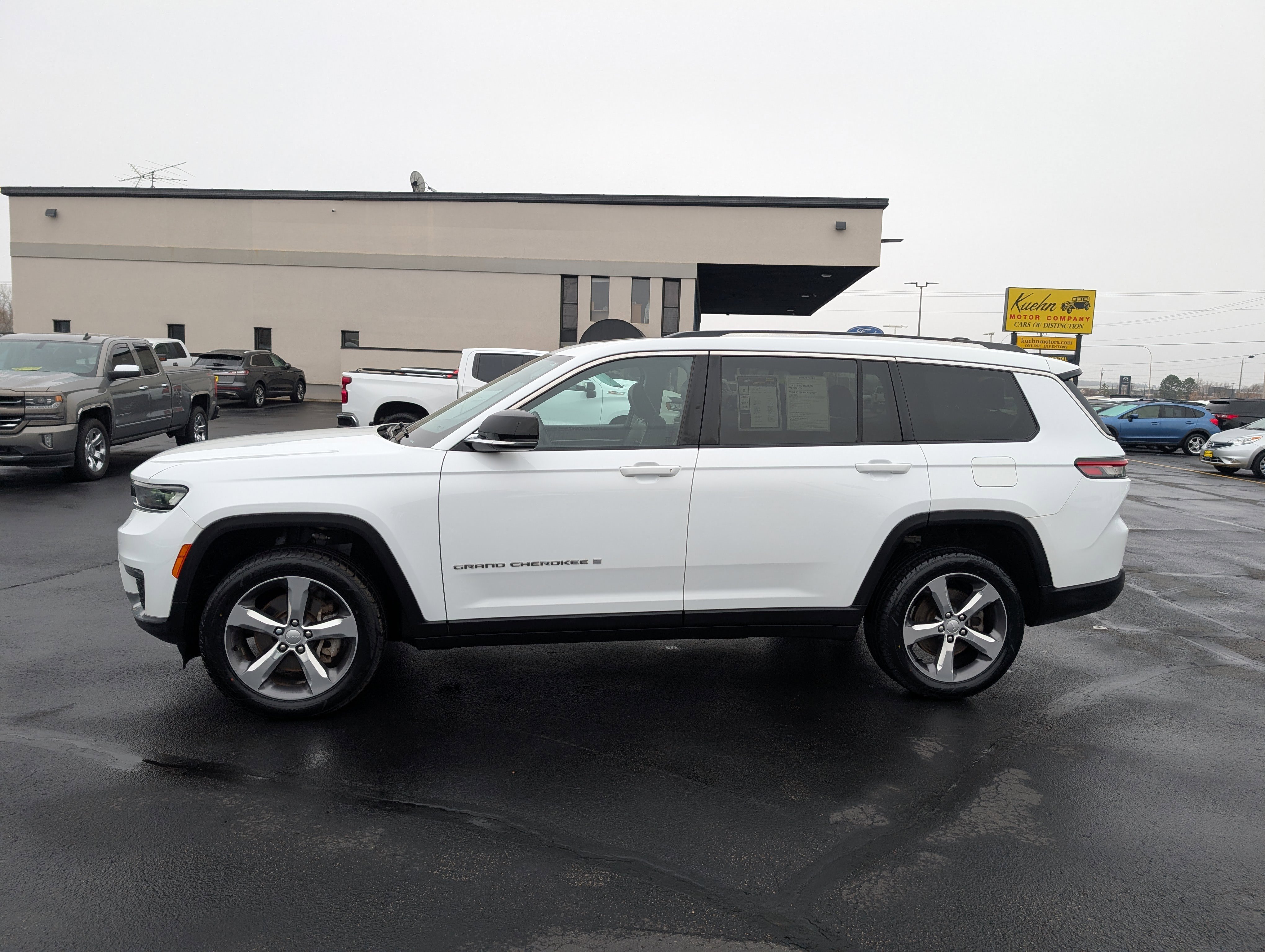 Used 2022 Jeep Grand Cherokee L Limited image 5