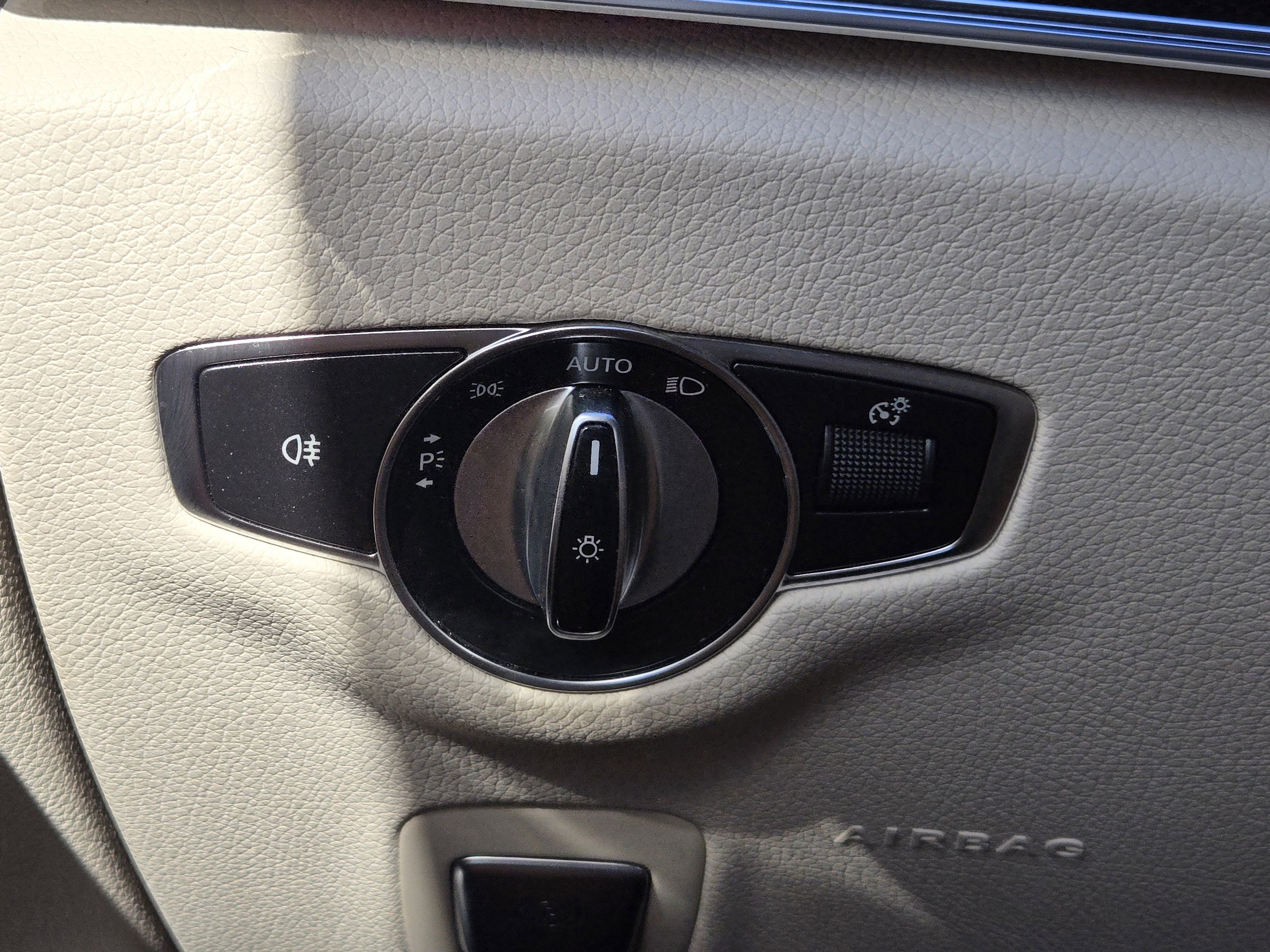 Used 2020 Mercedes-Benz E 450 4MATIC Sedan image 25