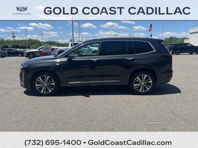 Used 2020 Cadillac XT6 Premium Luxury w/ Platinum Package AWD/4WD image 2