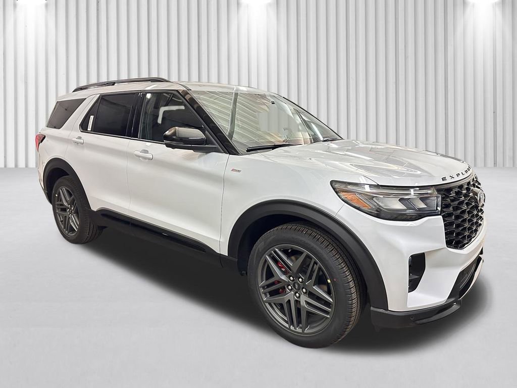 New 2026 Ford Explorer ST-Line w/ ST-Line Street Pack AWD/4WD image 2