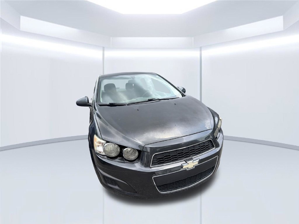 Used 2015 Chevrolet Sonic LT FWD image 5
