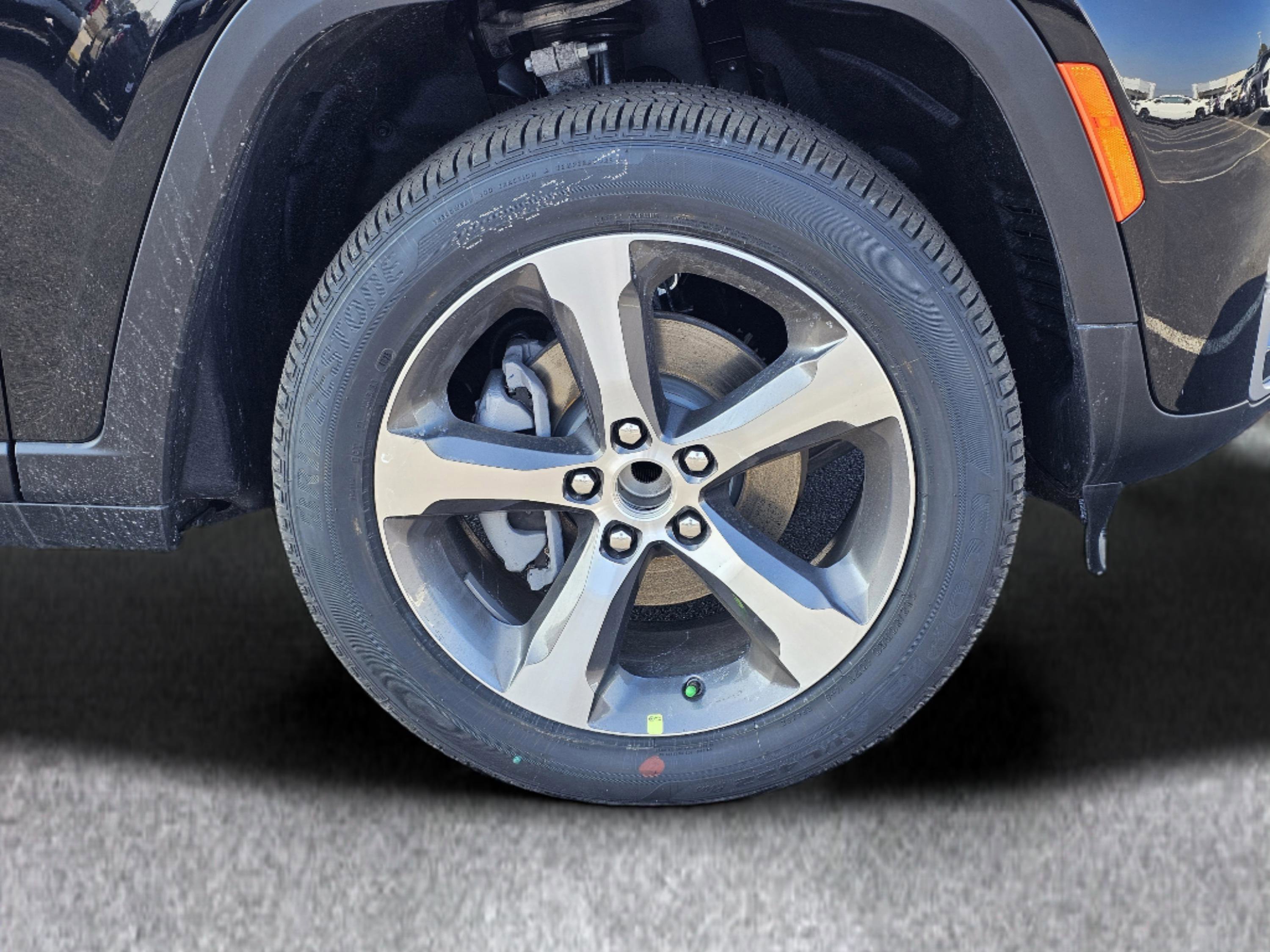 New 2026 Jeep Grand Cherokee Limited image 6