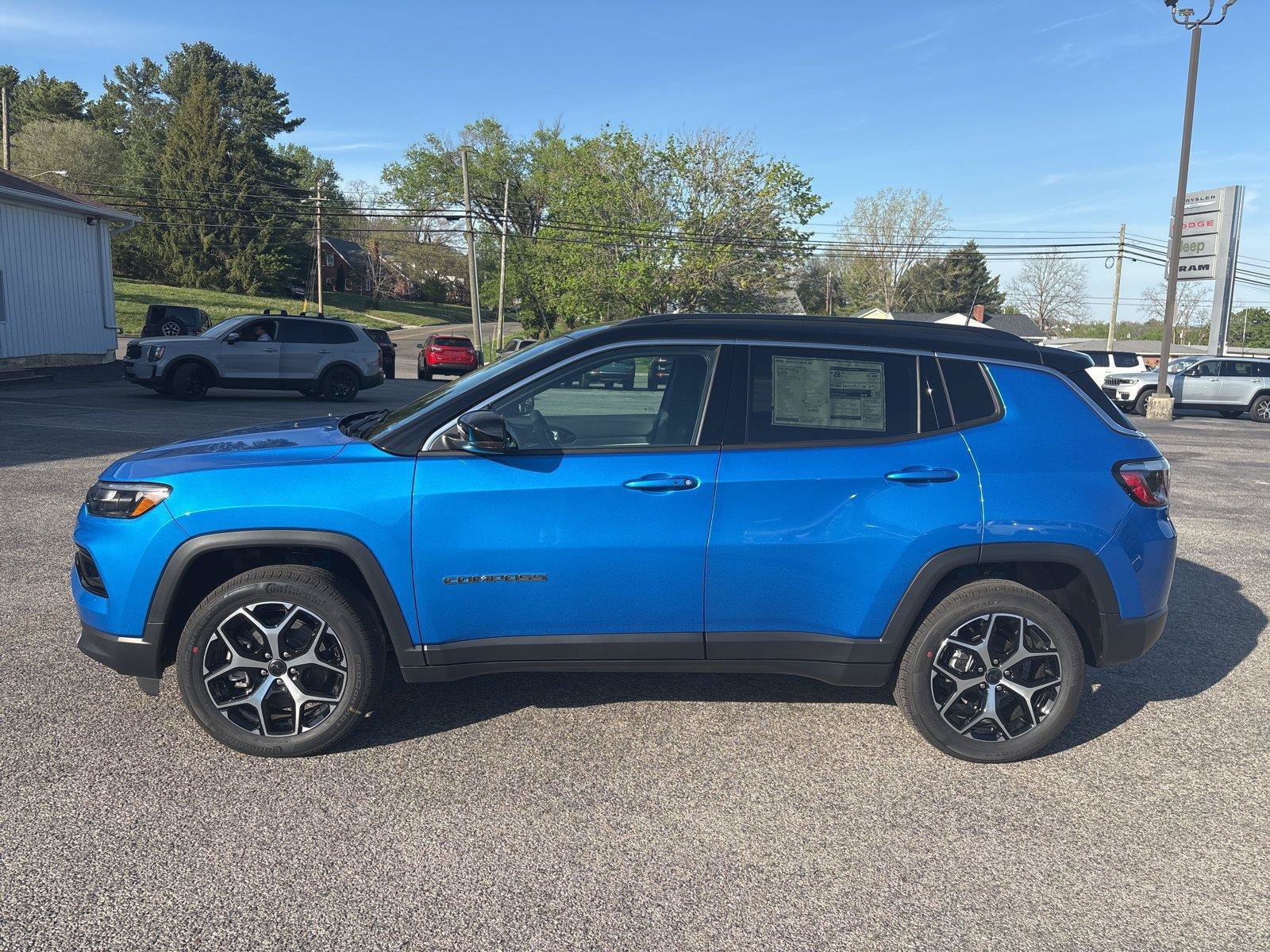 New 2026 Jeep Compass Limited AWD/4WD image 2