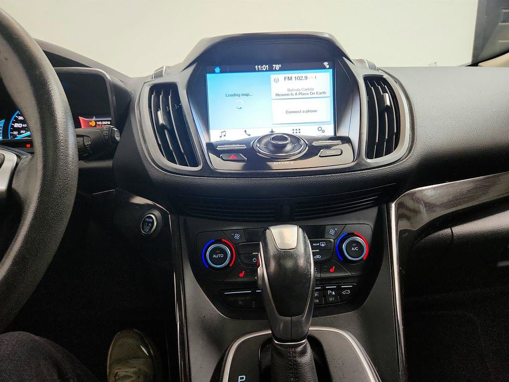 Used 2017 Ford C-MAX Titanium w/ Equipment Group 301A FWD image 20