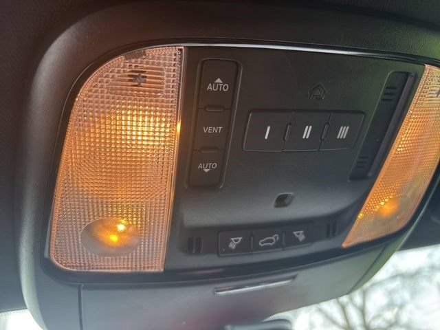 Used 2023 Dodge Durango GT AWD/4WD image 26