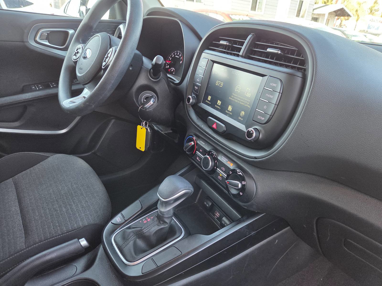 Used 2020 Kia Soul S FWD image 16