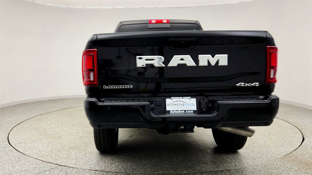 Used 2026 RAM 2500 Laramie AWD/4WD image 6