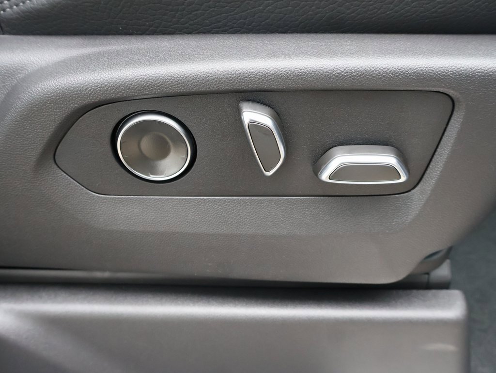 New 2026 GMC Sierra 3500 Denali w/ Denali Reserve Package image 46