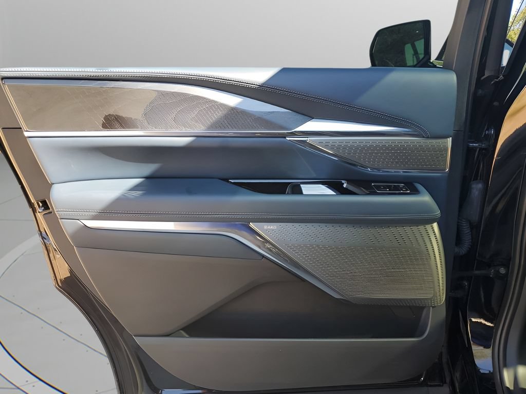 New 2025 Cadillac Escalade IQ Sport 2 AWD/4WD image 19
