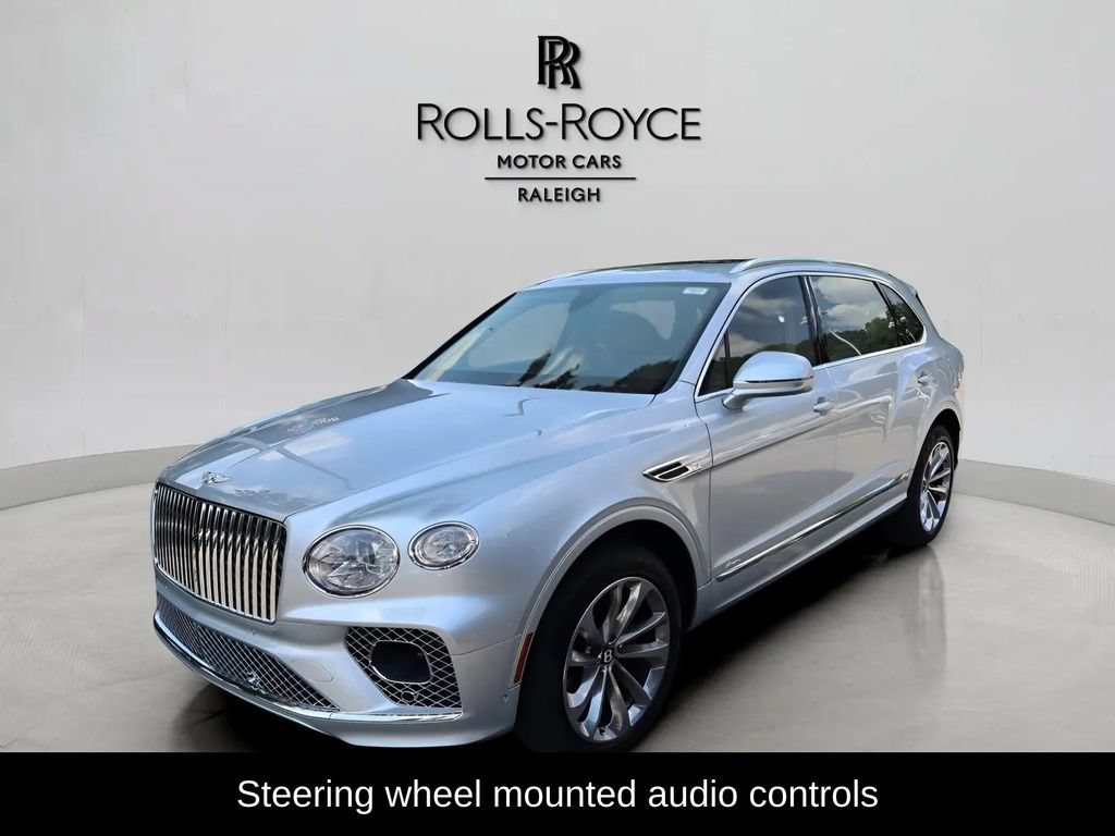 Used 2023 Bentley Bentayga Extended Wheelbase AWD/4WD image 7