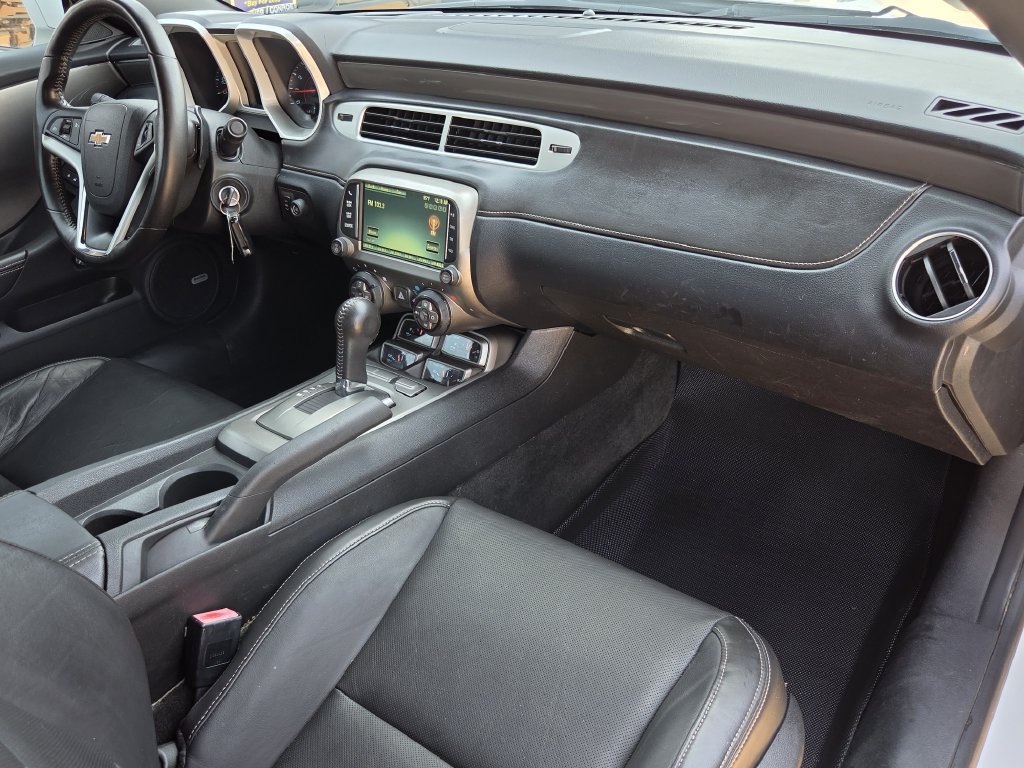 Used 2014 Chevrolet Camaro LT w/ RS Package RWD image 11