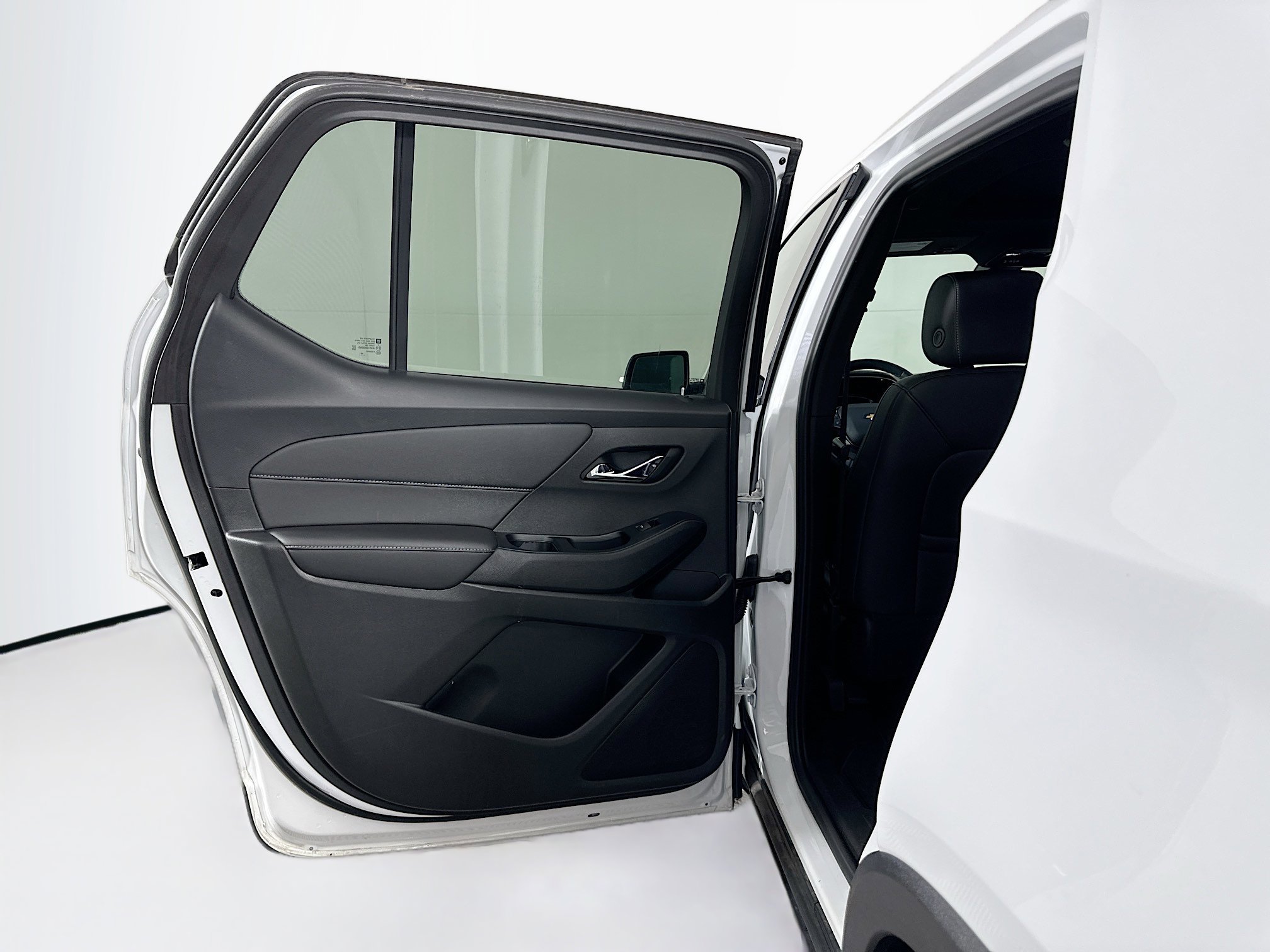 Used 2023 Chevrolet Traverse LT w/ LT Premium Package image 27