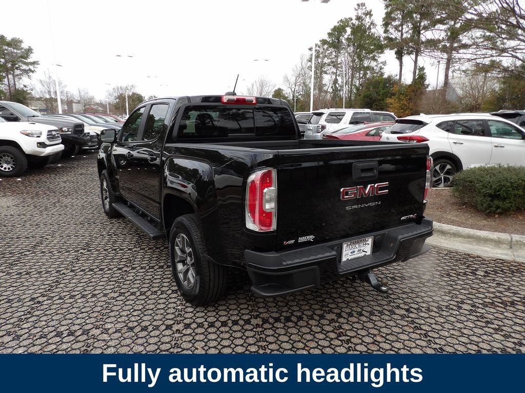 Used 2022 GMC Canyon AT4 w/ Trailering Package image 8