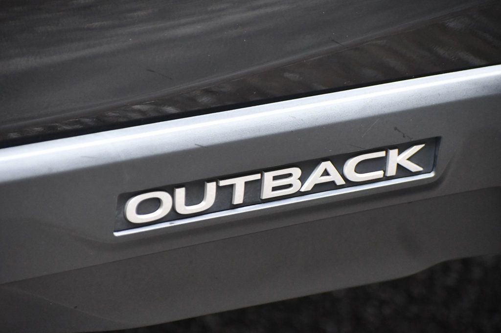 Used 2020 Subaru Outback Premium image 15