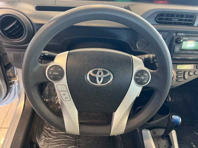 Used 2013 Toyota Prius C One FWD image 22