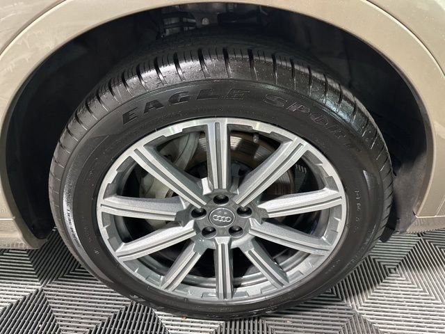 Used 2019 Audi Q7 3.0T Premium Plus image 35