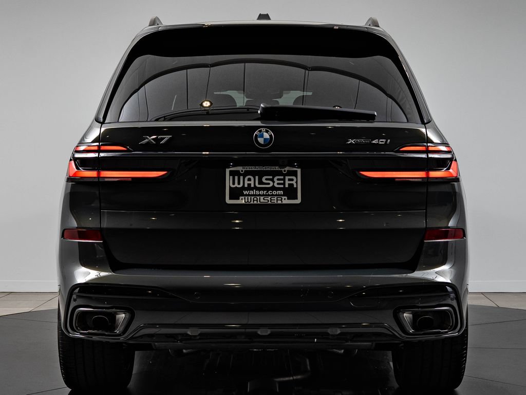 New 2027 BMW X7 xDrive40i w/ M Sport Package AWD/4WD image 7