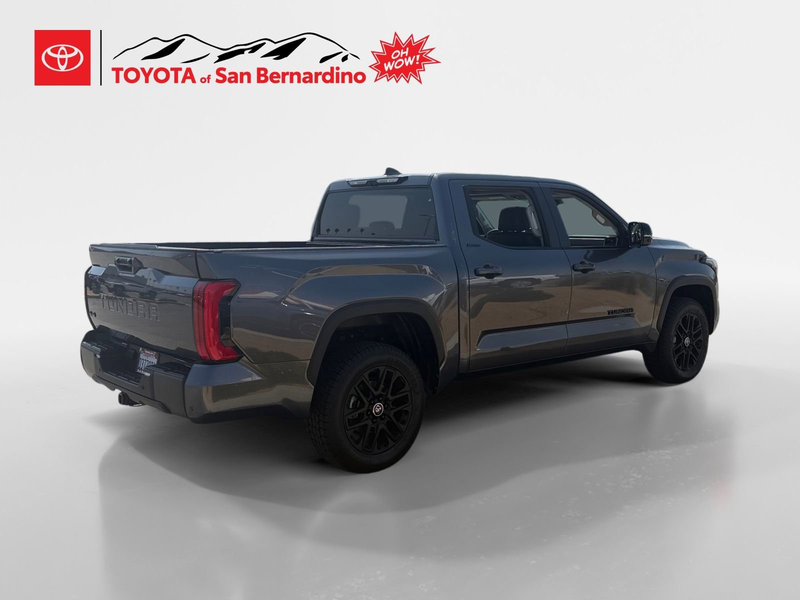 Used 2024 Toyota Tundra Limited AWD/4WD image 5
