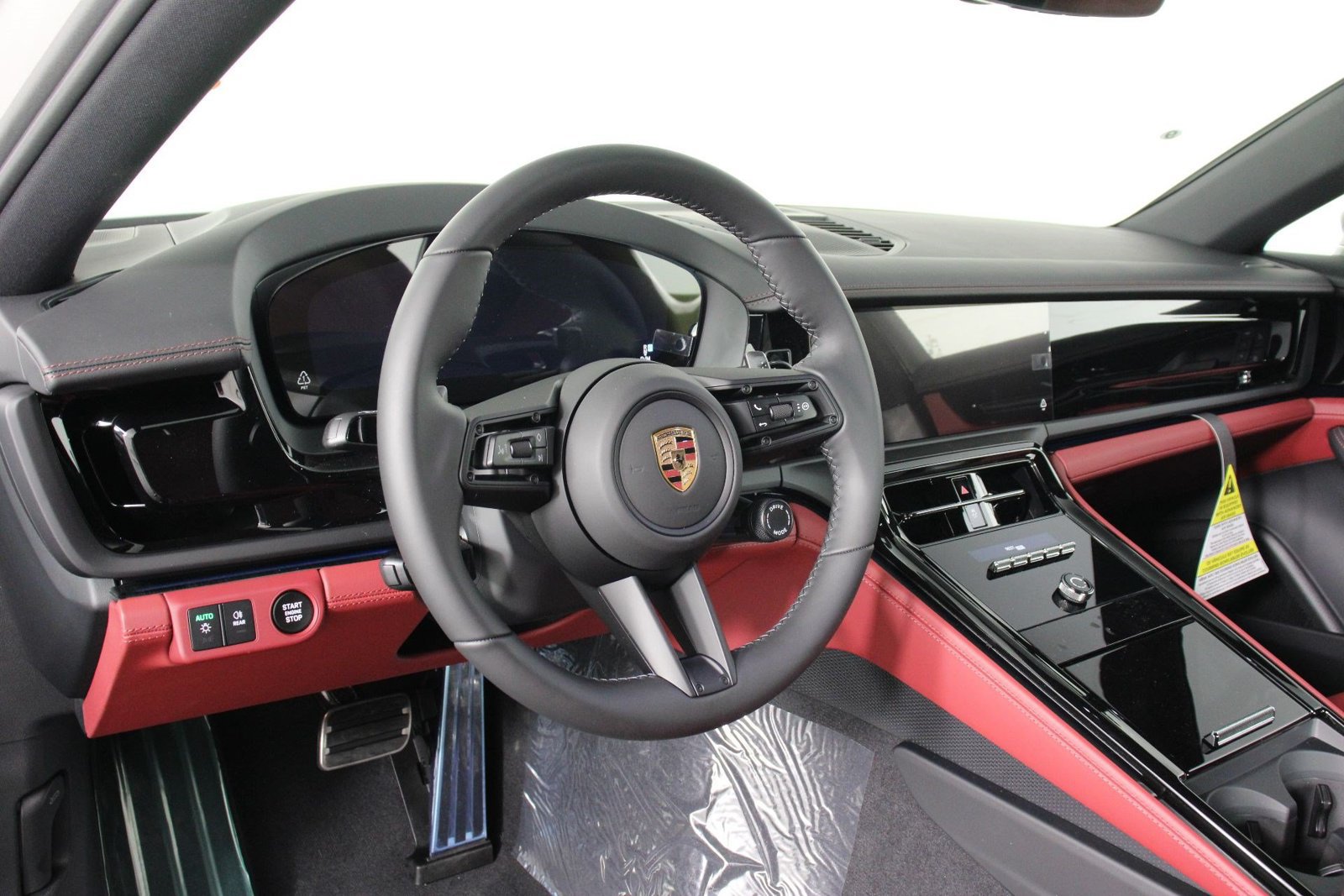 New 2026 Porsche Panamera RWD image 4