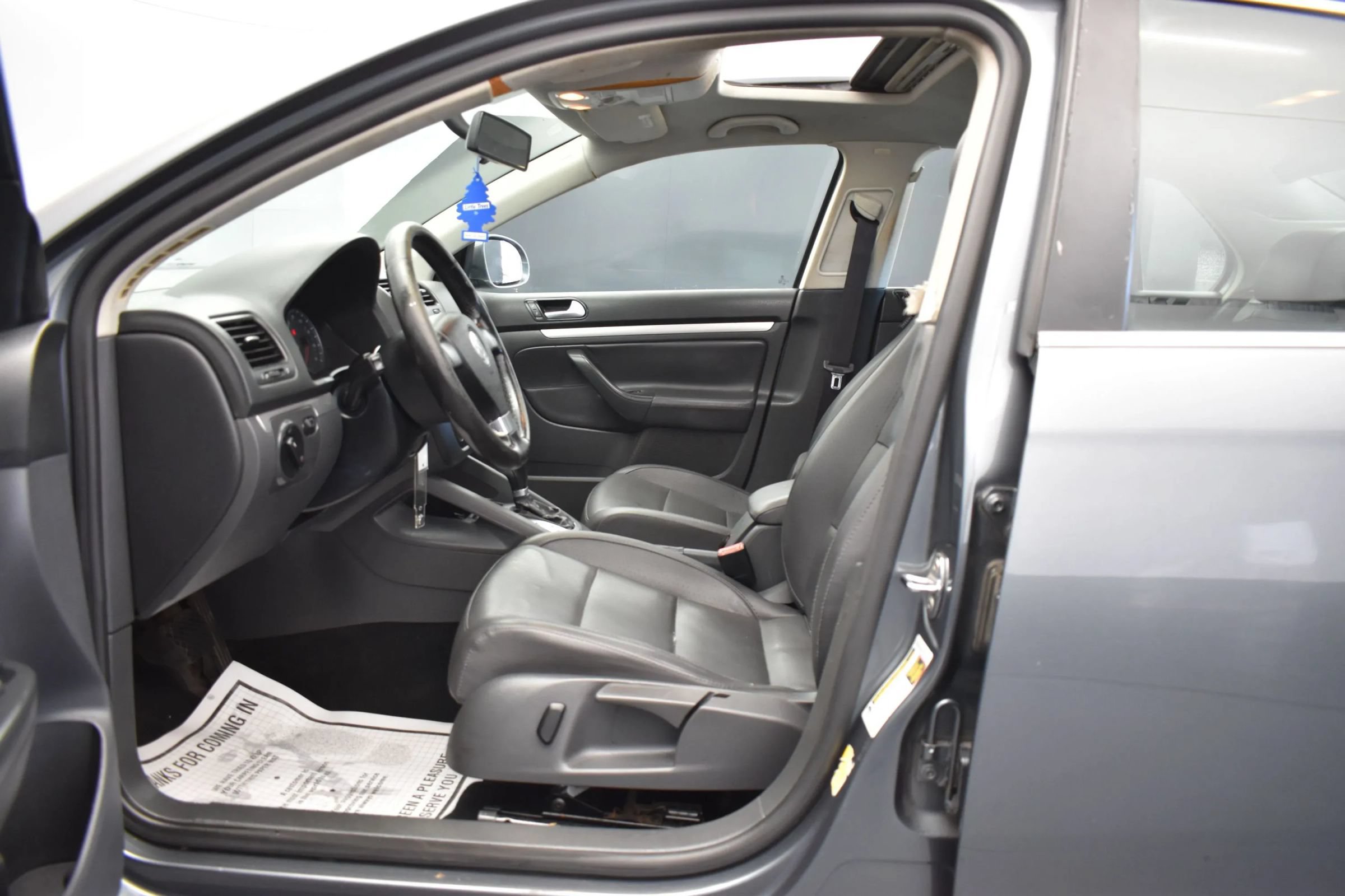 Used 2008 Volkswagen Jetta SE FWD image 14