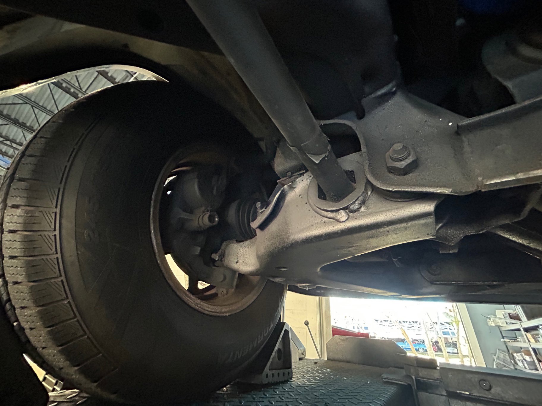 Used 1996 GMC Yukon SLE image 37