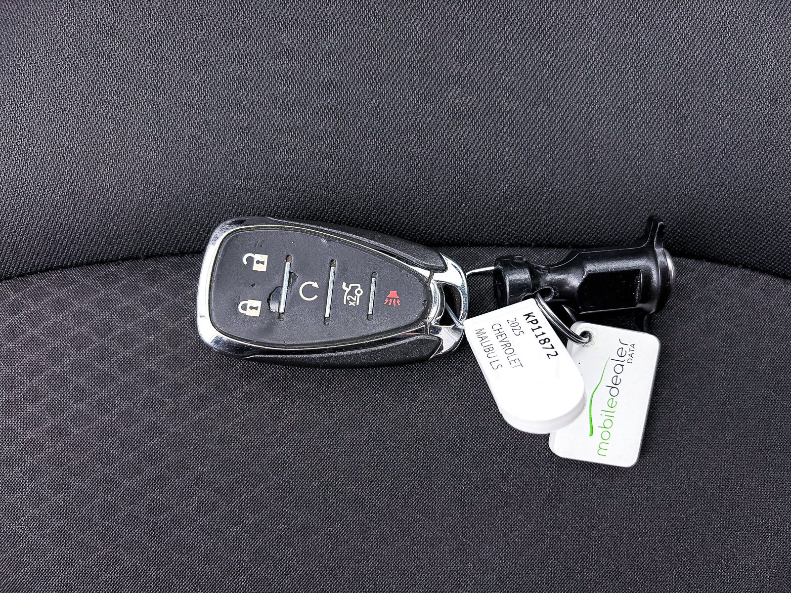 Used 2025 Chevrolet Malibu LS FWD image 24