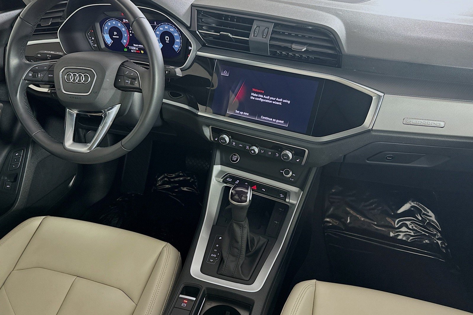 Used 2024 Audi Q3 2.0T Premium w/ Convenience Package AWD/4WD image 6