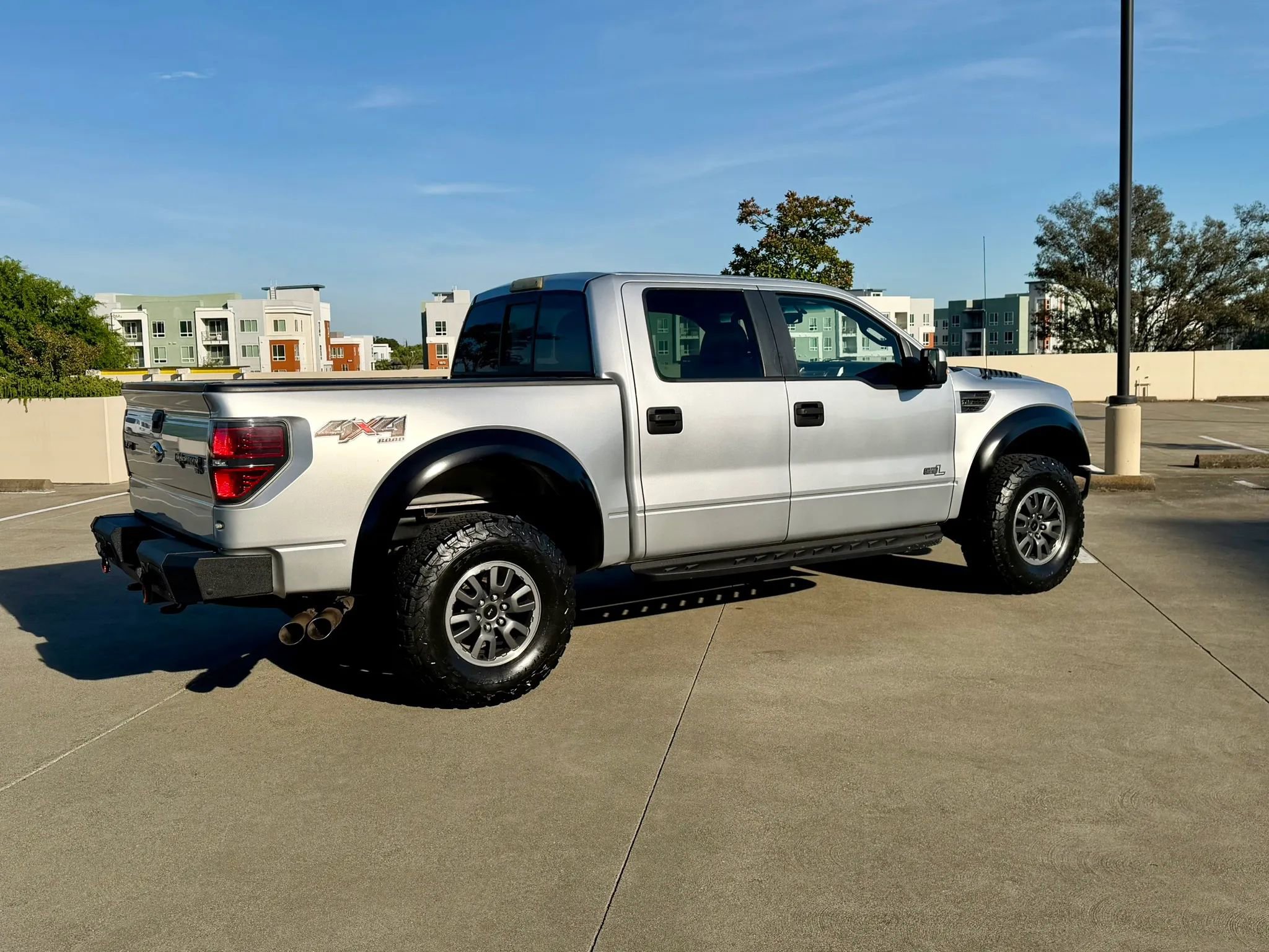 Used 2011 Ford F150 Raptor w/ Raptor Luxury Pkg AWD/4WD image 5