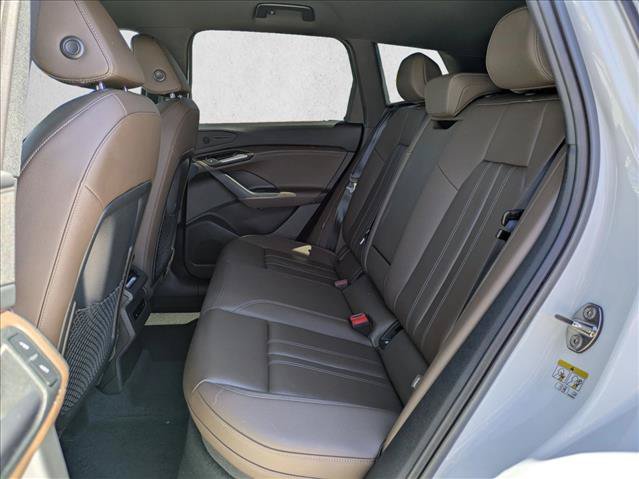 Used 2025 Audi Q6 e-tron Premium RWD image 19