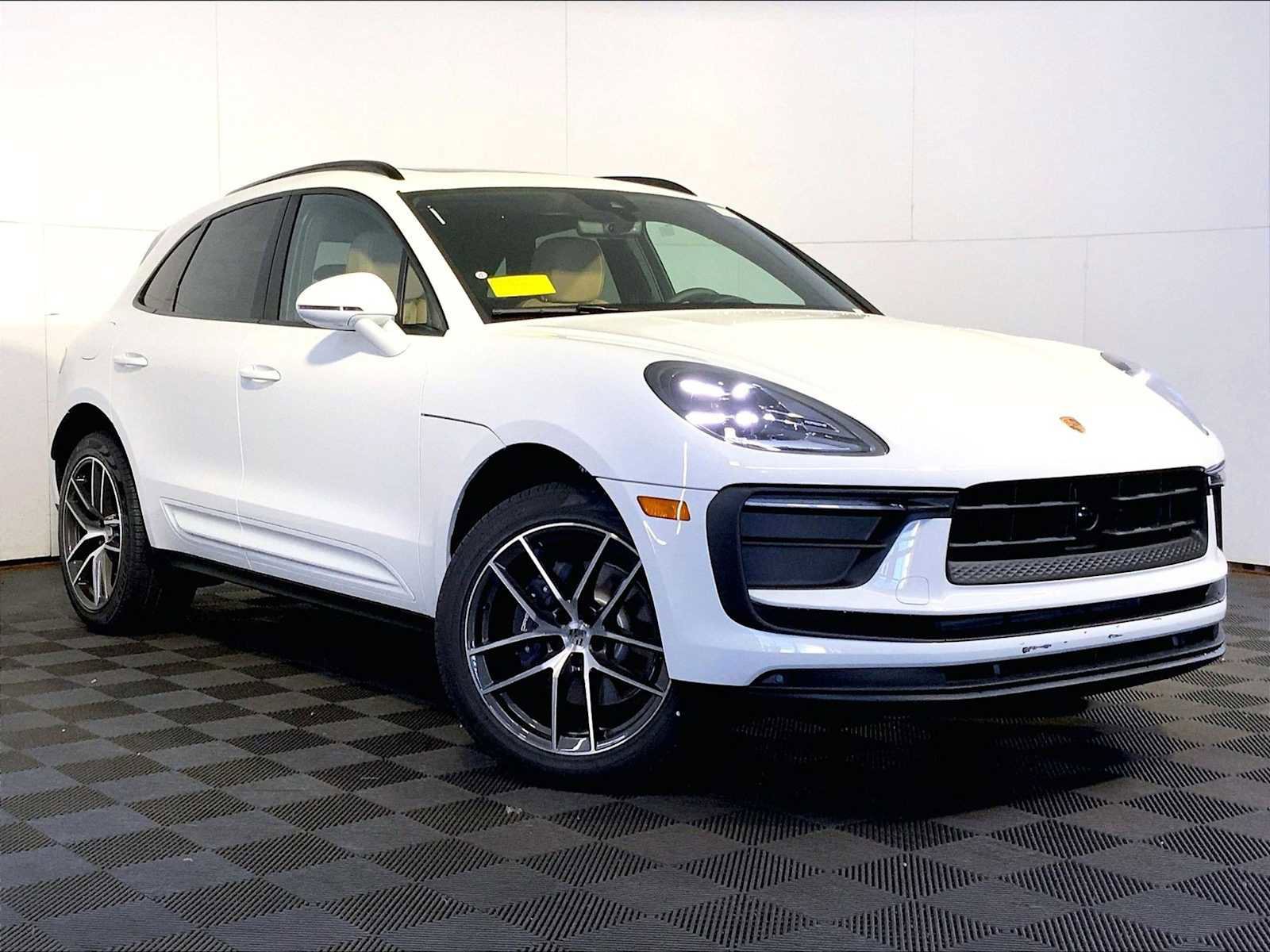 New 2026 Porsche Macan AWD/4WD image 9