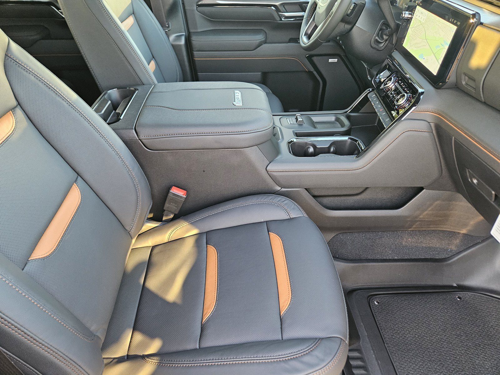 New 2026 GMC Sierra 2500 AT4 w/ AT4 Premium Plus Package AWD/4WD image 10