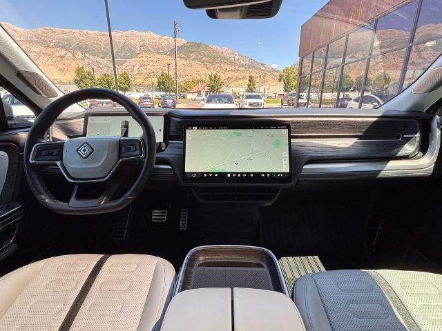 Used 2024 Rivian R1S Adventure image 26
