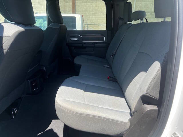 Used 2021 RAM 2500 Big Horn image 16